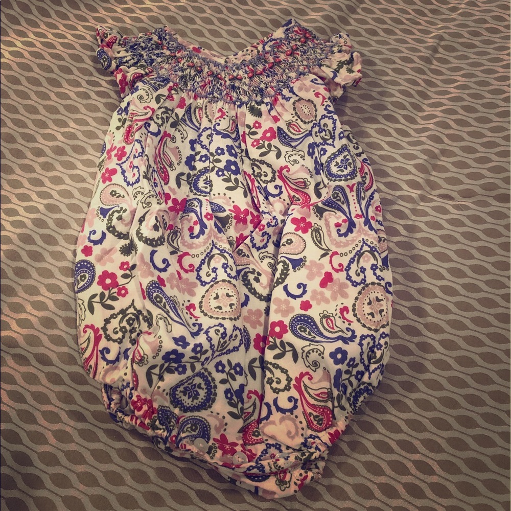 NWT Girls Paisley Bubble